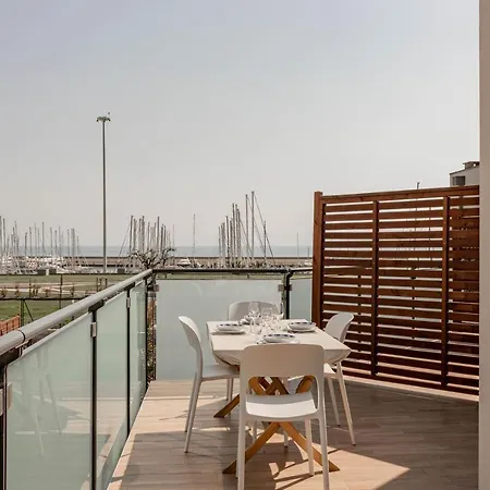 H11 Luxury 17A Porto - Piscina - Jacuzzi Apartment Santo Stefano al Mare Exterior photo