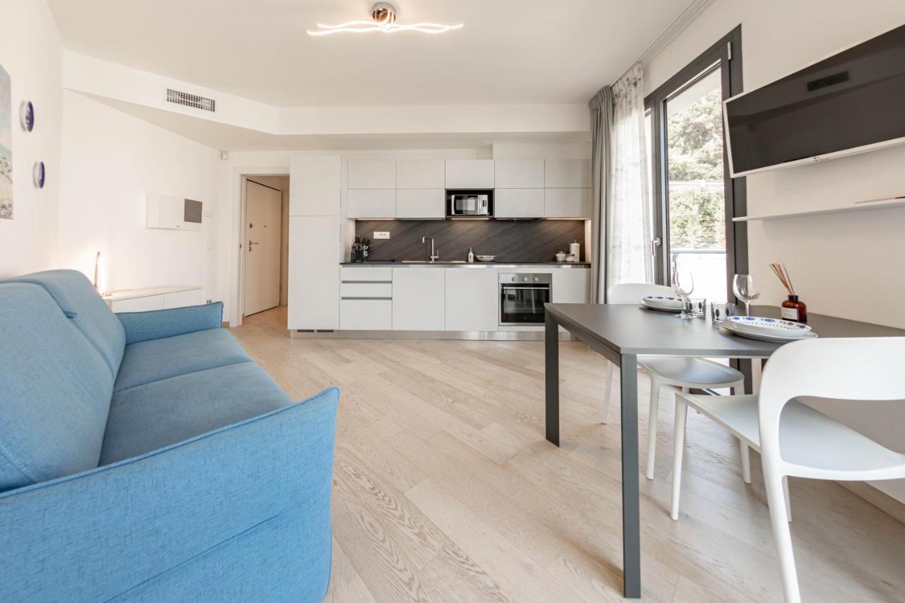 H11 Luxury 17a Porto - Piscina - Jacuzzi Santo Stefano al Mare