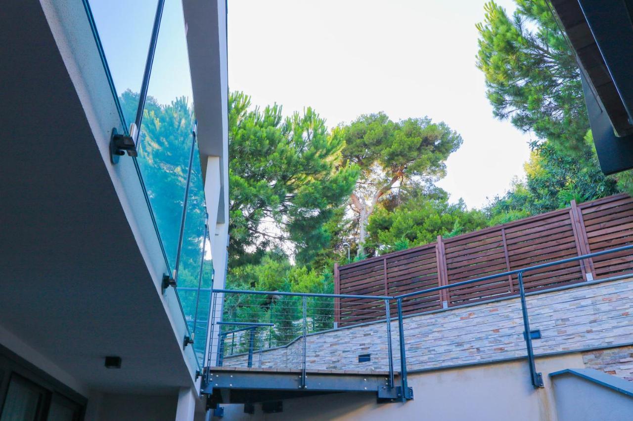 Apartment H11 Luxury 17a Porto - Piscina - Jacuzzi Santo Stefano al Mare