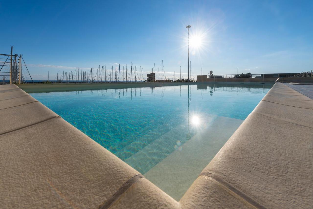H11 Luxury 17a Porto - Piscina - Jacuzzi Apartment